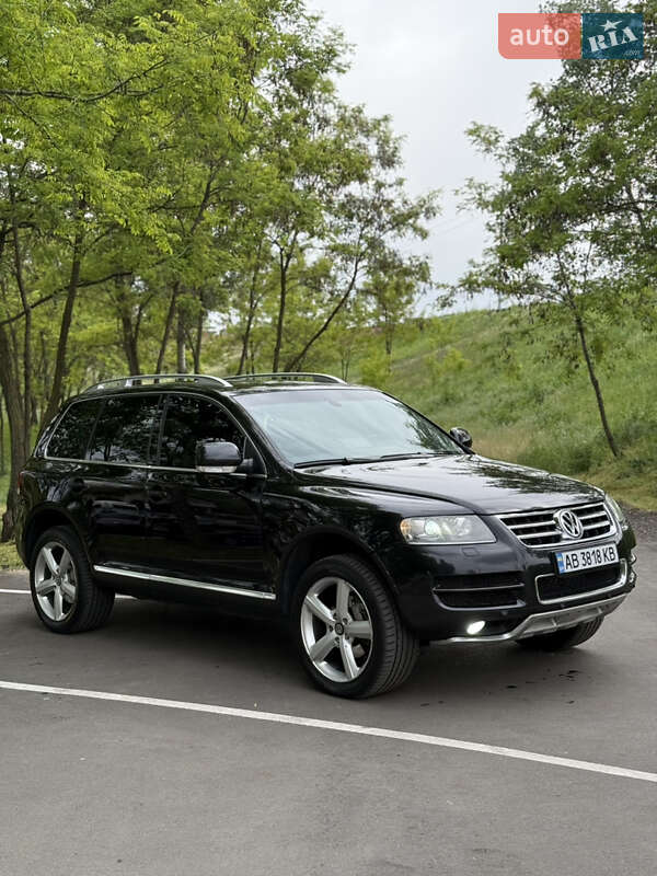 Внедорожник / Кроссовер Volkswagen Touareg 2006 в Киеве