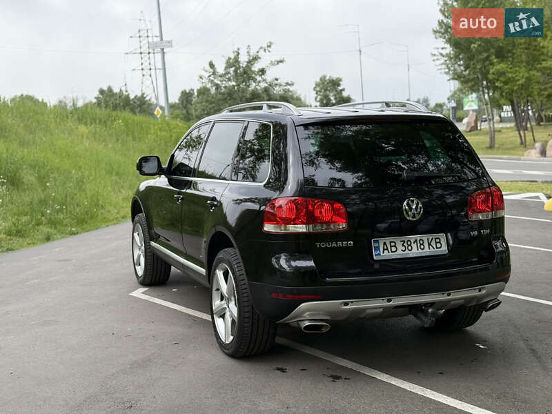 Внедорожник / Кроссовер Volkswagen Touareg 2006 в Киеве