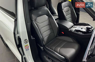 Внедорожник / Кроссовер Volkswagen Touareg 2022 в 