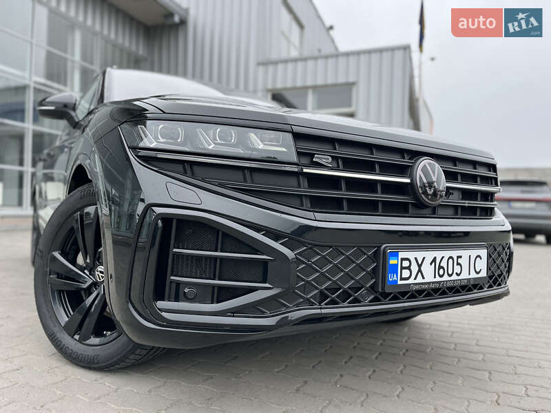 Позашляховик / Кросовер Volkswagen Touareg 2024 в Хмельницькому