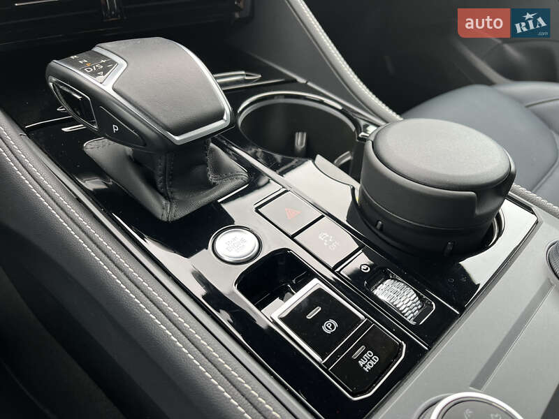 Позашляховик / Кросовер Volkswagen Touareg 2024 в Хмельницькому