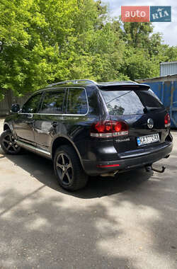 Позашляховик / Кросовер Volkswagen Touareg 2007 в 