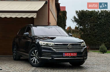 Внедорожник / Кроссовер Volkswagen Touareg 2020 в 