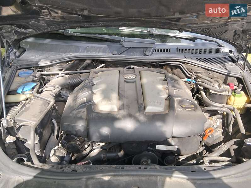 Позашляховик / Кросовер Volkswagen Touareg 2007 в Києві фото 4 Позашляховик / Кросовер Volkswagen Touareg 2007 в Києві