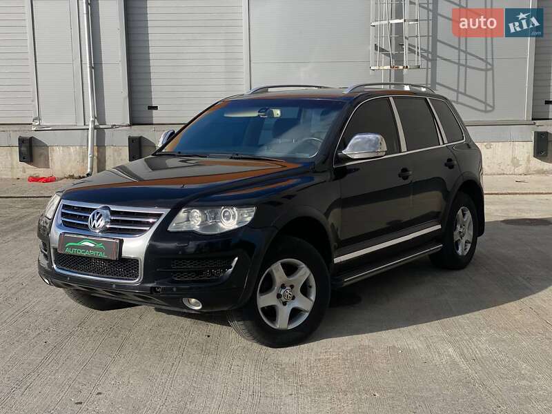 Внедорожник / Кроссовер Volkswagen Touareg 2008 в Киеве