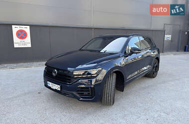 Внедорожник / Кроссовер Volkswagen Touareg 2022 в Киеве