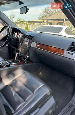 Внедорожник / Кроссовер Volkswagen Touareg 2008 в 