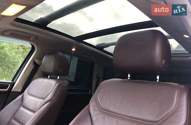 Внедорожник / Кроссовер Volkswagen Touareg 2013 в 