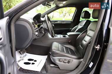 Внедорожник / Кроссовер Volkswagen Touareg 2016 в 