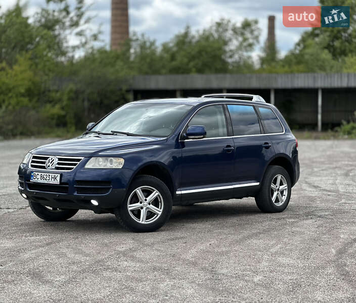 Внедорожник / Кроссовер Volkswagen Touareg 2005 в Новояворовске