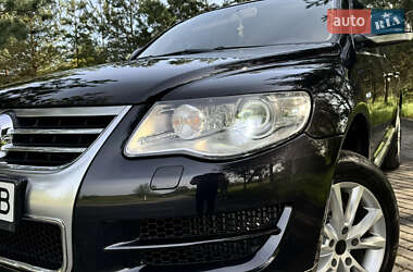 Позашляховик / Кросовер Volkswagen Touareg 2007 в 