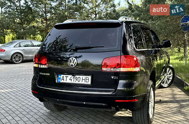 Позашляховик / Кросовер Volkswagen Touareg 2007 в 
