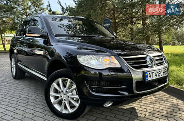 Позашляховик / Кросовер Volkswagen Touareg 2007 в 