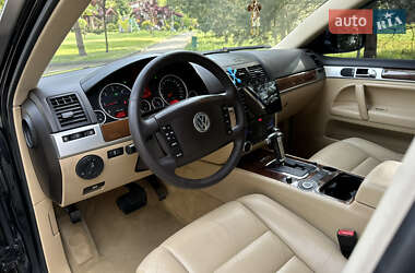 Позашляховик / Кросовер Volkswagen Touareg 2007 в 