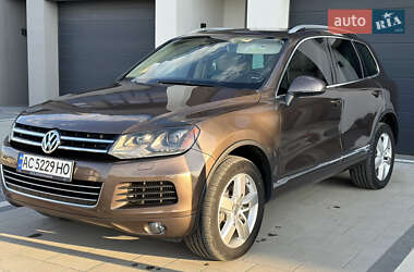 Позашляховик / Кросовер Volkswagen Touareg 2012 в Ковелі
