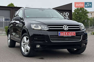 Позашляховик / Кросовер Volkswagen Touareg 2011 в Ковелі