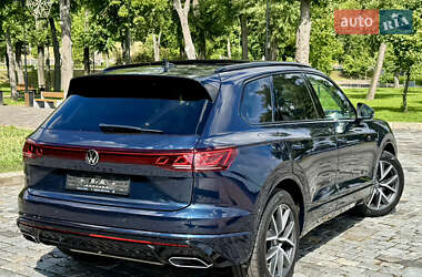 Внедорожник / Кроссовер Volkswagen Touareg 2024 в 
