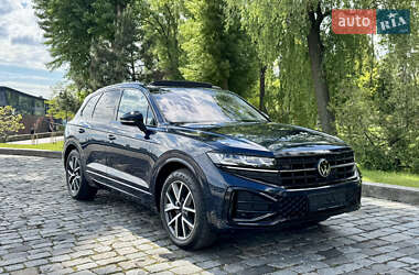 Внедорожник / Кроссовер Volkswagen Touareg 2024 в 