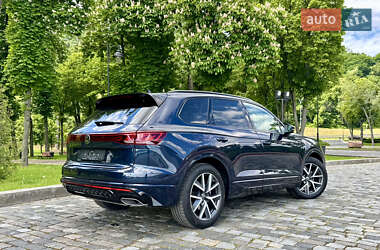 Внедорожник / Кроссовер Volkswagen Touareg 2024 в 