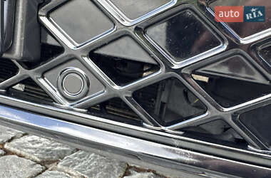 Внедорожник / Кроссовер Volkswagen Touareg 2024 в 