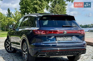 Внедорожник / Кроссовер Volkswagen Touareg 2024 в 