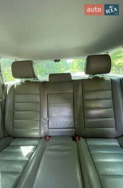 Внедорожник / Кроссовер Volkswagen Touareg 2004 в 