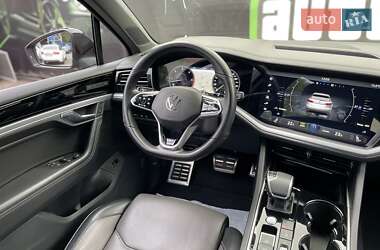 Внедорожник / Кроссовер Volkswagen Touareg 2020 в 