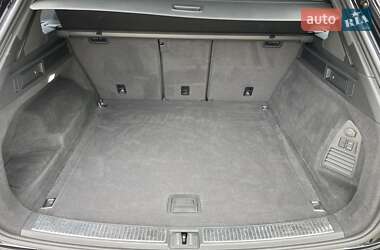 Внедорожник / Кроссовер Volkswagen Touareg 2020 в 