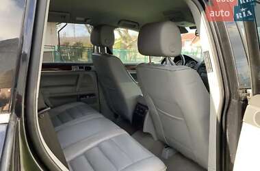 Внедорожник / Кроссовер Volkswagen Touareg 2006 в 