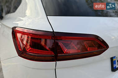 Внедорожник / Кроссовер Volkswagen Touareg 2020 в 