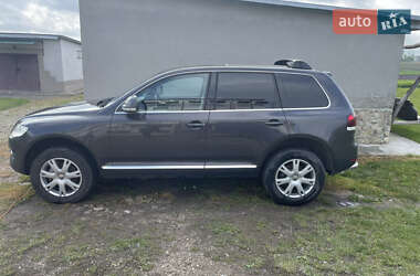 Позашляховик / Кросовер Volkswagen Touareg 2007 в 