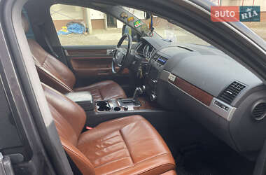 Позашляховик / Кросовер Volkswagen Touareg 2007 в 