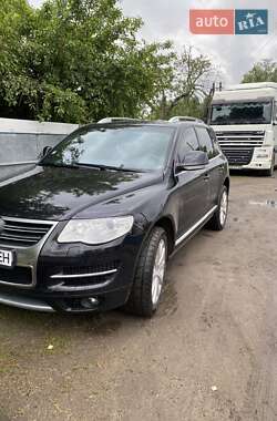 Внедорожник / Кроссовер Volkswagen Touareg 2009 в 