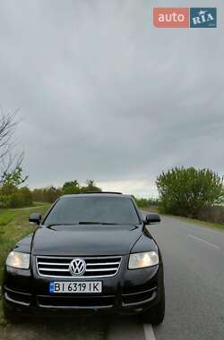 Внедорожник / Кроссовер Volkswagen Touareg 2004 в Миргороде