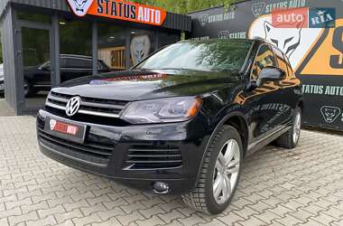 Внедорожник / Кроссовер Volkswagen Touareg 2013 в 