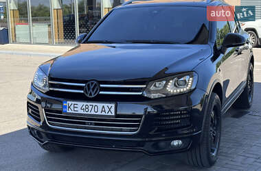 Позашляховик / Кросовер Volkswagen Touareg 2012 в 