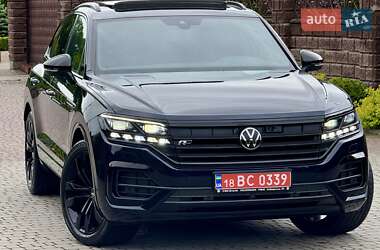 Позашляховик / Кросовер Volkswagen Touareg 2021 в Рівному