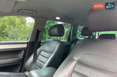 Позашляховик / Кросовер Volkswagen Touareg 2008 в 
