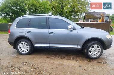 Позашляховик / Кросовер Volkswagen Touareg 2003 в 