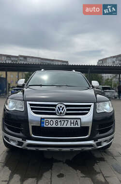 Позашляховик / Кросовер Volkswagen Touareg 2007 в Сумах