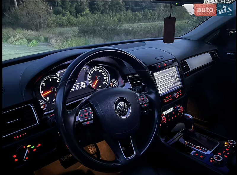 Volkswagen Touareg 2011