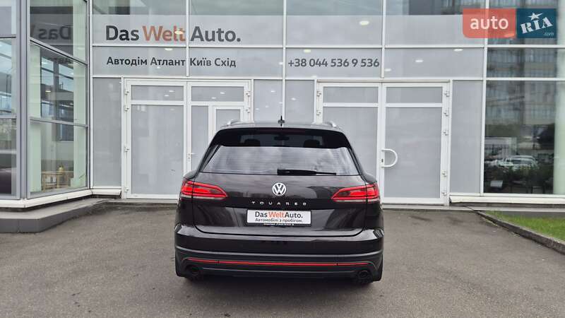 Внедорожник / Кроссовер Volkswagen Touareg 2020 в Киеве