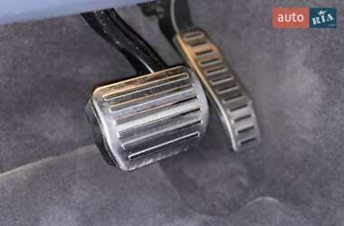 Внедорожник / Кроссовер Volkswagen Touareg 2011 в 
