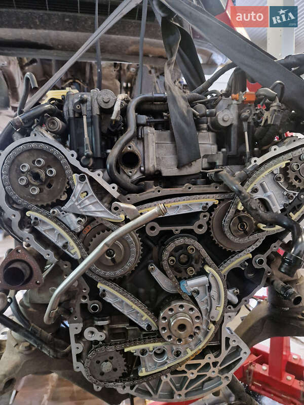 Внедорожник / Кроссовер Volkswagen Touareg 2010 в Виннице