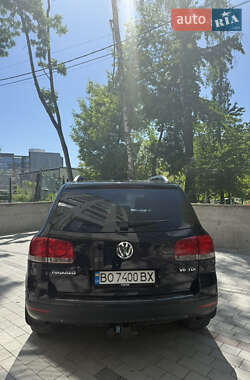 Позашляховик / Кросовер Volkswagen Touareg 2006 в 