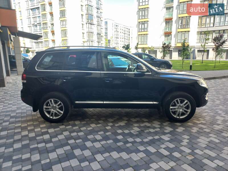 Внедорожник / Кроссовер Volkswagen Touareg 2008 в Ивано-Франковске