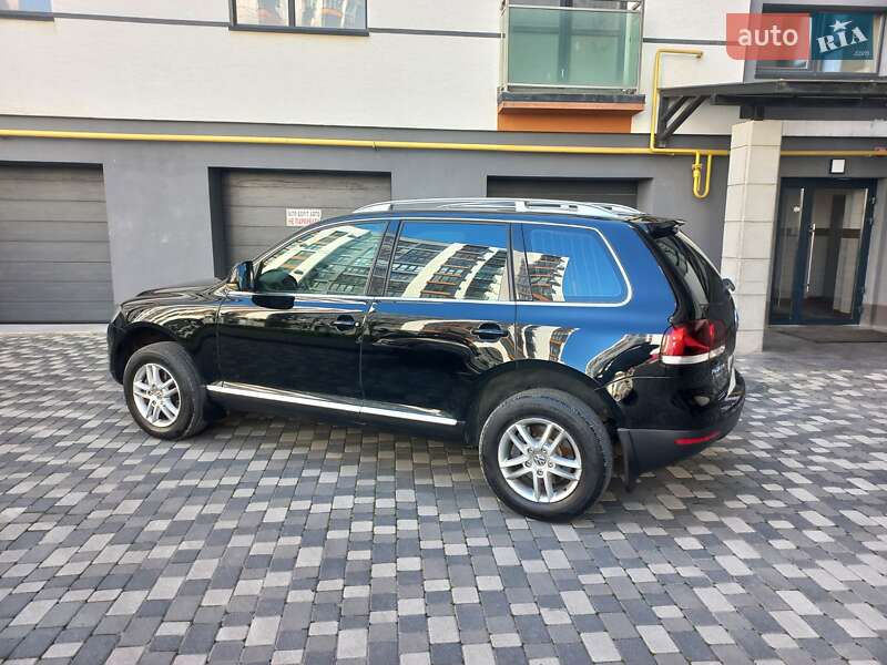 Внедорожник / Кроссовер Volkswagen Touareg 2008 в Ивано-Франковске