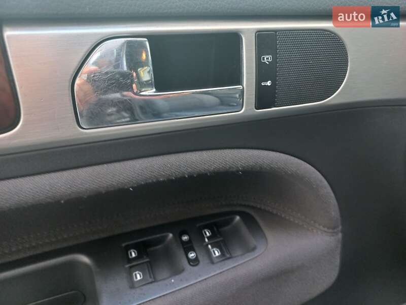 Внедорожник / Кроссовер Volkswagen Touareg 2008 в Ивано-Франковске