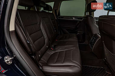 Позашляховик / Кросовер Volkswagen Touareg 2017 в 