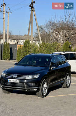 Позашляховик / Кросовер Volkswagen Touareg 2015 в Білій Церкві